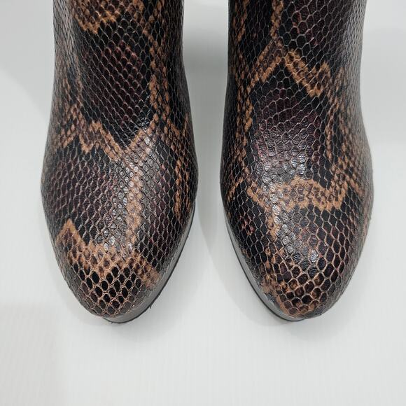 NEW Donald Pliner Zelda Ankle Bootie Size 8.5 Brown Snake Print Leather Chelsea - Picture 6 of 15
